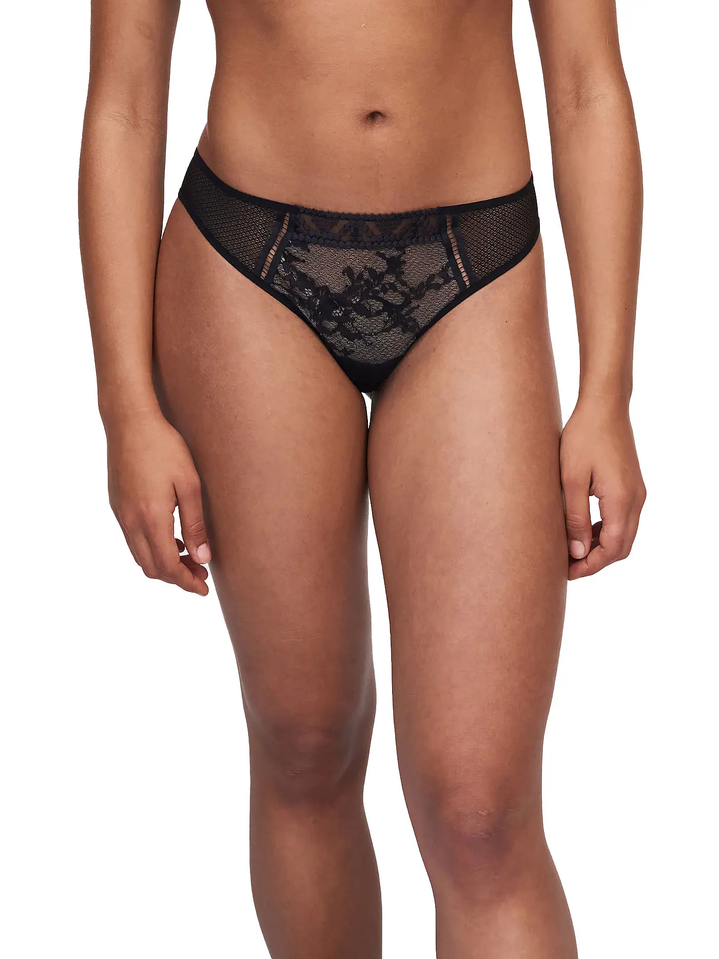 PASSIONATA | String OLIVIA | 